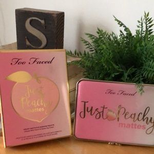 Too Faced Just Peachy Mattes Palette